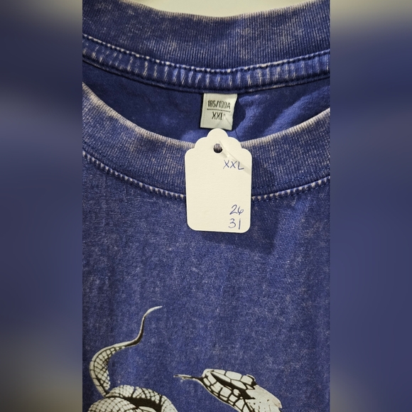 Medusa Graphic Tee in Deep Blue - Picture 3 of 4